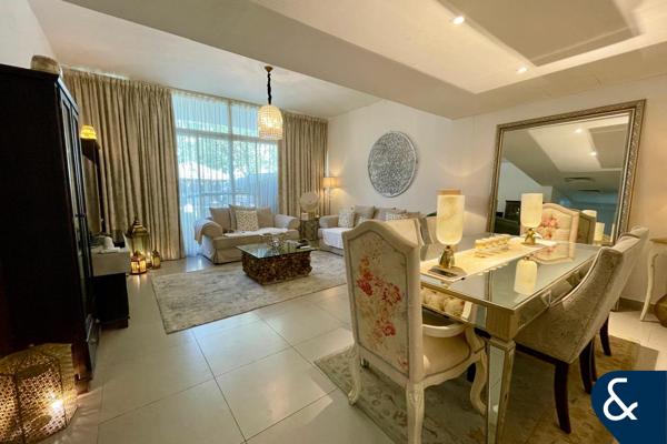 CORNER PLOT | GREAT LAYOUT | SINGLE ROW
